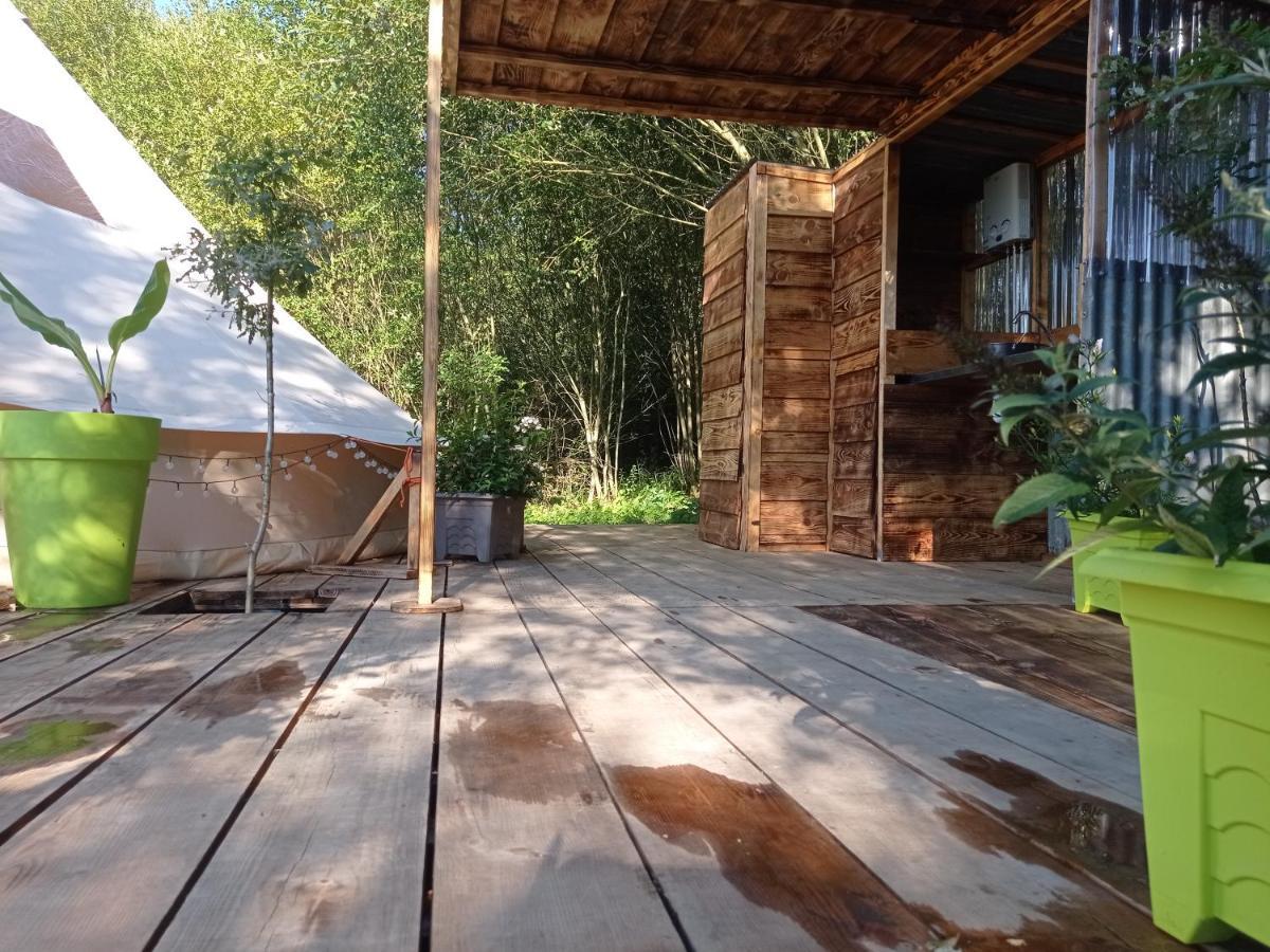 Tente Safari Lodge Dans Foret Luxuriante Vielle-Tursan Exteriér fotografie