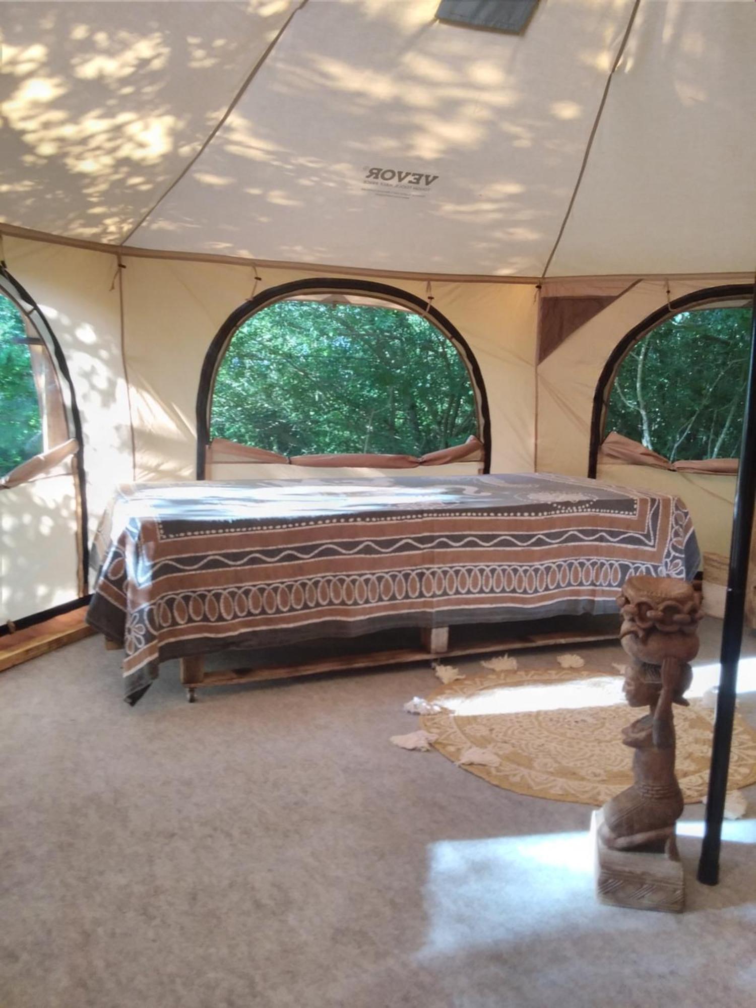 Tente Safari Lodge Dans Foret Luxuriante Vielle-Tursan Exteriér fotografie